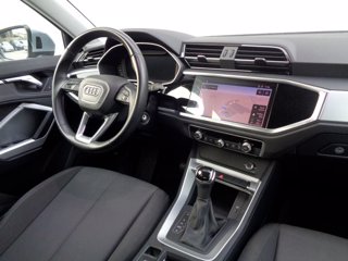 AUDI Q3 35 2.0 tdi business advanced s-tronic