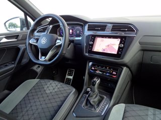 VOLKSWAGEN Tiguan 2.0 tdi r-line 150cv dsg