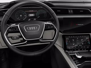 AUDI Q8 e-tron SPB 50 quattro S line edition