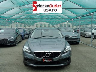 VOLVO V40 Cross Country 2.0 d4 Momentum 190cv geartronic my17