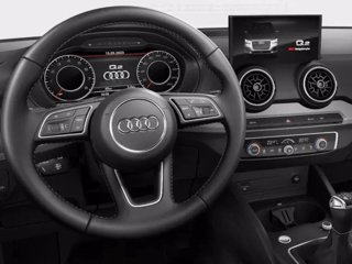 AUDI Q2  Identity Black 40 TFSI quattro 140(190) kW(CV) S tronic