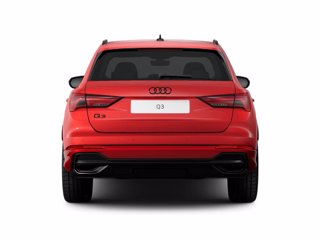 AUDI Q3 35 TDI S tronic Identity Black