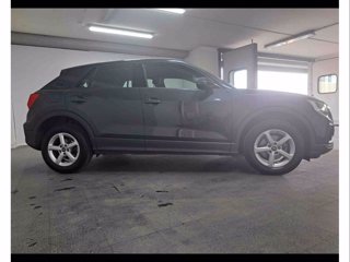 AUDI Q2 30 2.0 tdi business