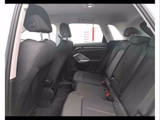 AUDI Q3 35 2.0 tdi business advanced s-tronic