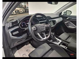 AUDI Q3 35 2.0 tdi business advanced s-tronic