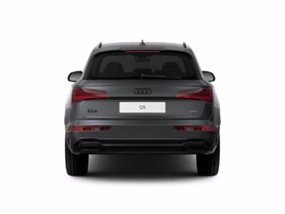 AUDI Q5 40 TDI 204 CV quattro S tronic Identity Black